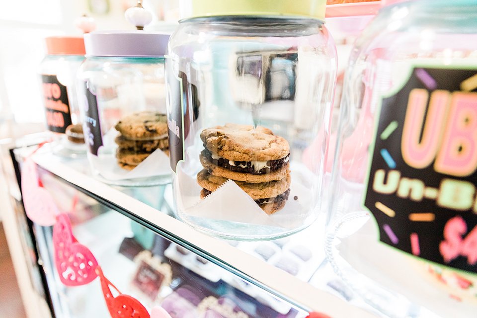 cookie sandwiches chocolate chips jars for Oregon coast branding photos